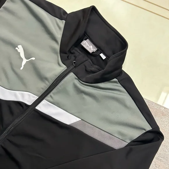 Puma Men’s Jacket - Picture 2 of 16